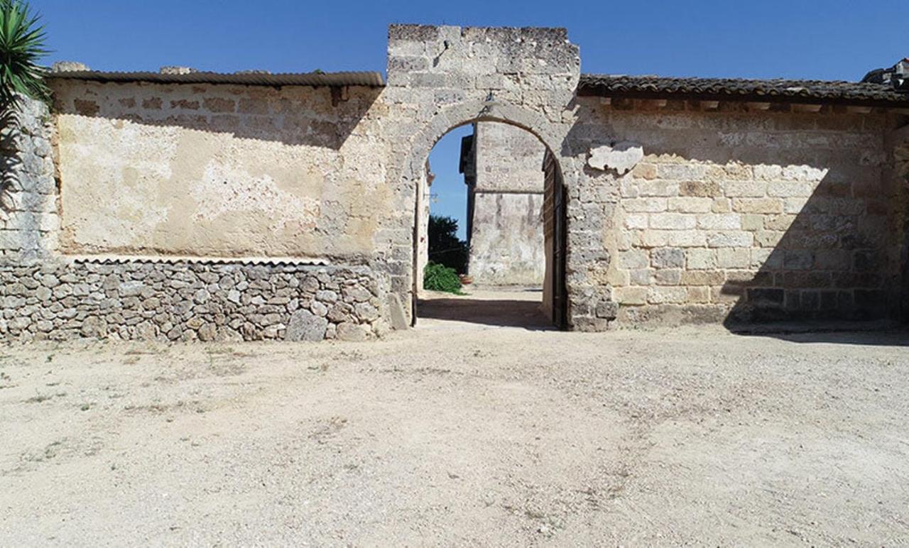 Masseria Nucci - Autentica Dimora Storica ナルド エクステリア 写真